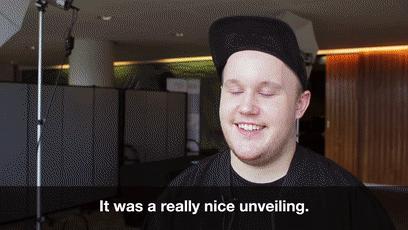 他以一己之力，让UAL的毕业典礼变成“女装大佬”的异装盛会