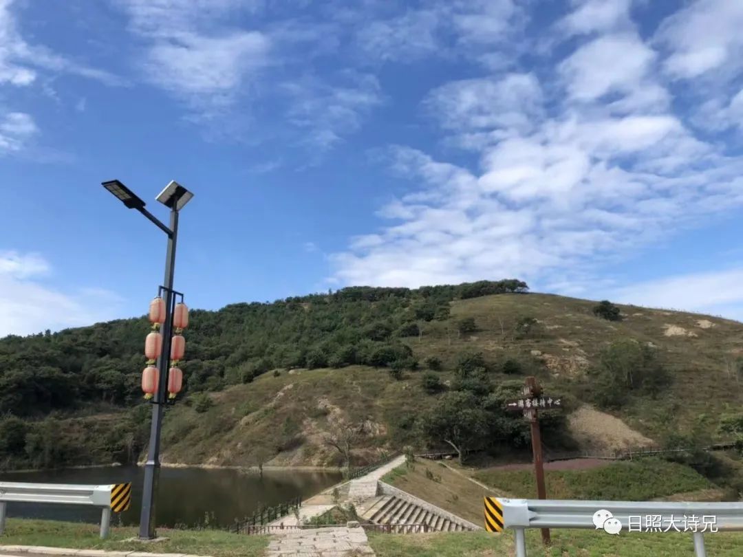 三门峡侯家沟村,涞源县侯家沟村