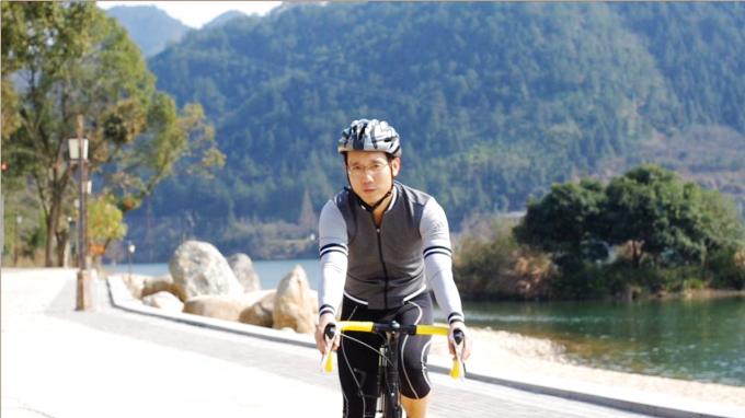 阿迪达斯骑行服,阿迪达斯春季新款运动服