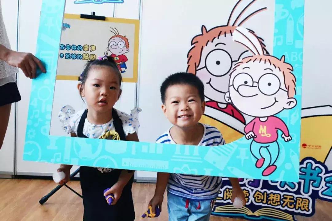 天哪！大家今天都化身为小女巫啦！