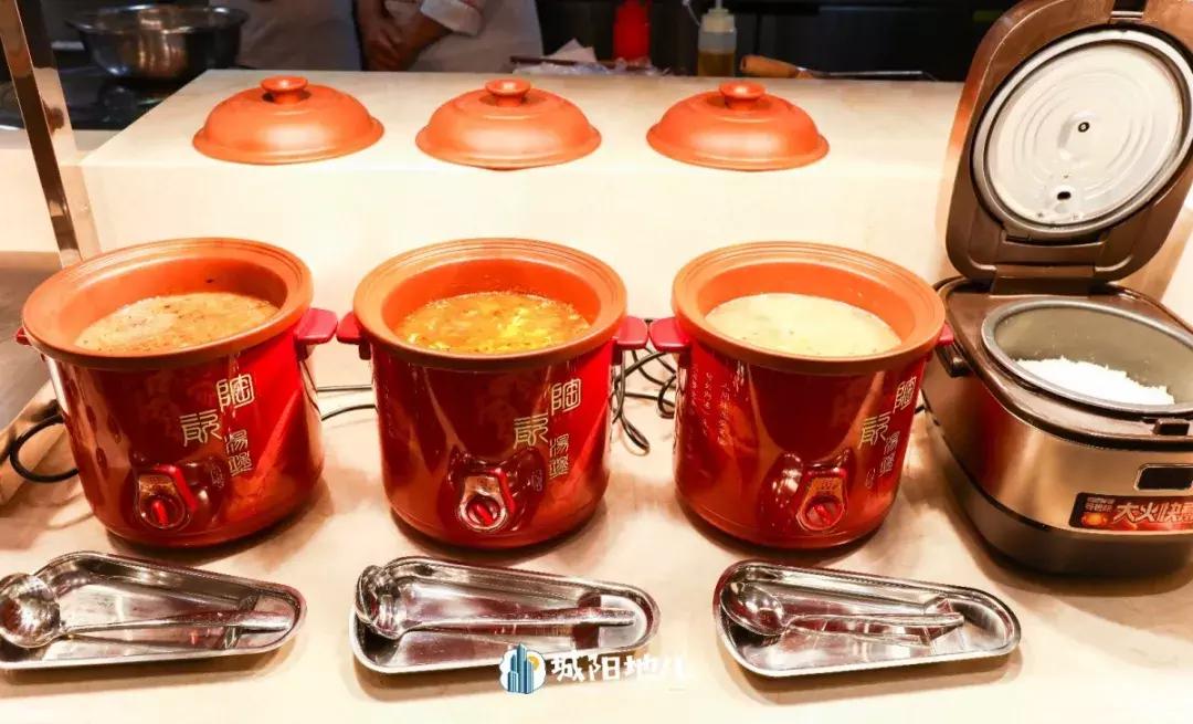 人均不到300的自助餐厅四星级酒店,海鲜自助高性价比酒店推荐