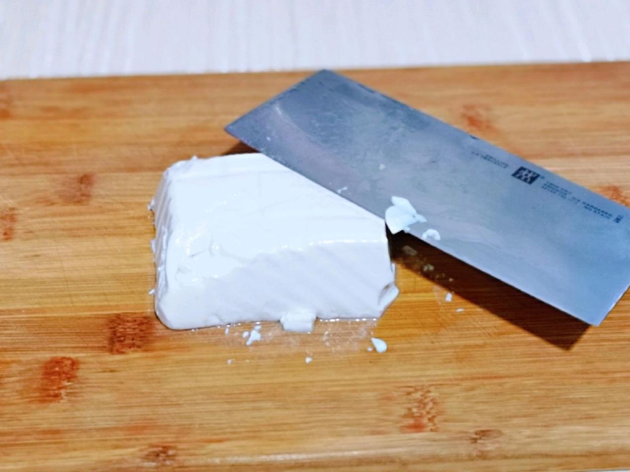 莲蓬美食做法简单好吃,甘肃风味莲蓬豆腐