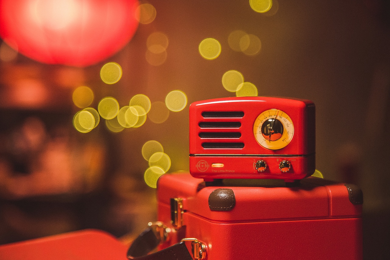 有态度、有温度的反主流文化载体--猫王收音机(1)