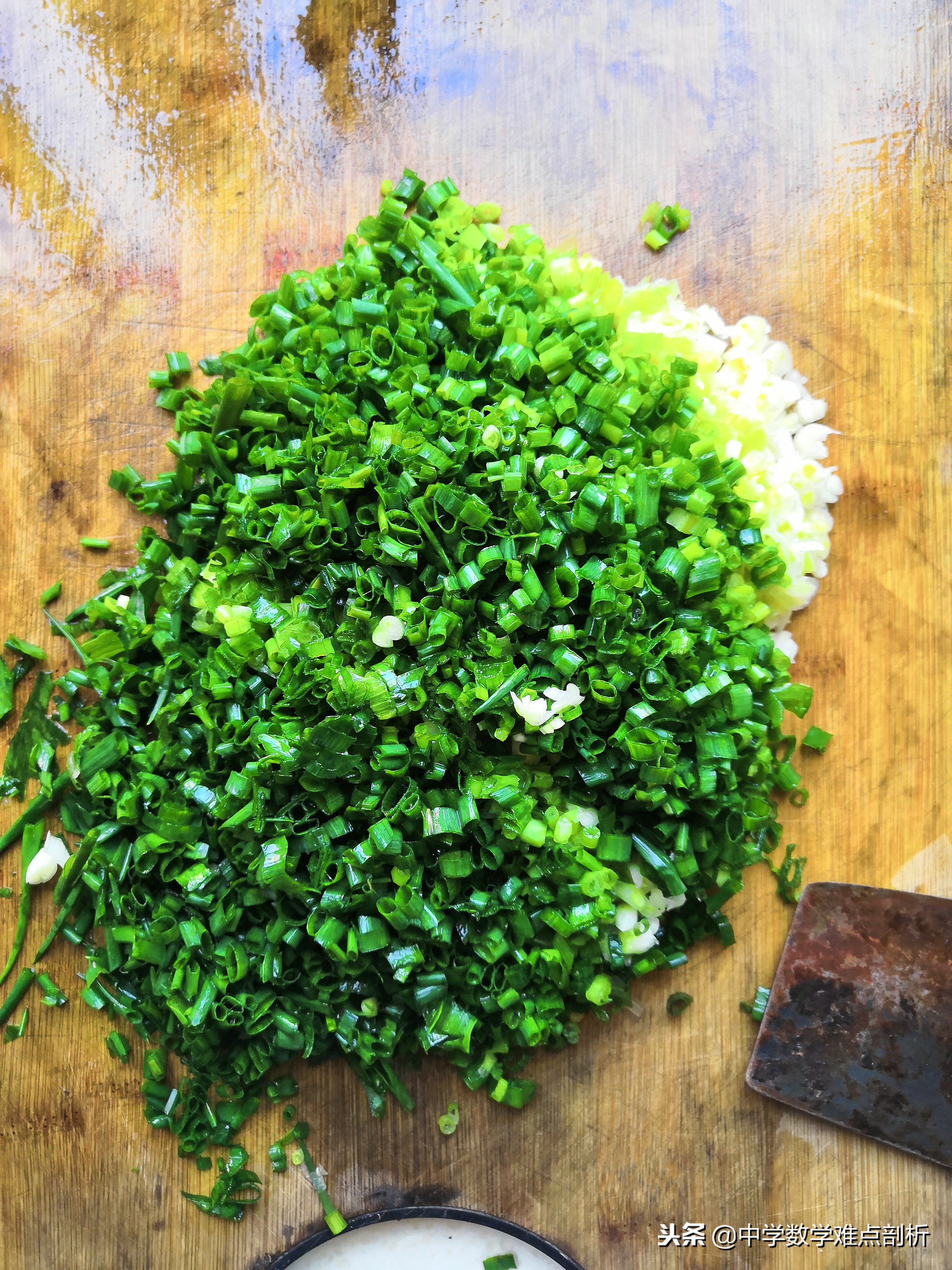 我是头条数学老师做菜最好的,厨师里面数学最好的,今天做狮子头