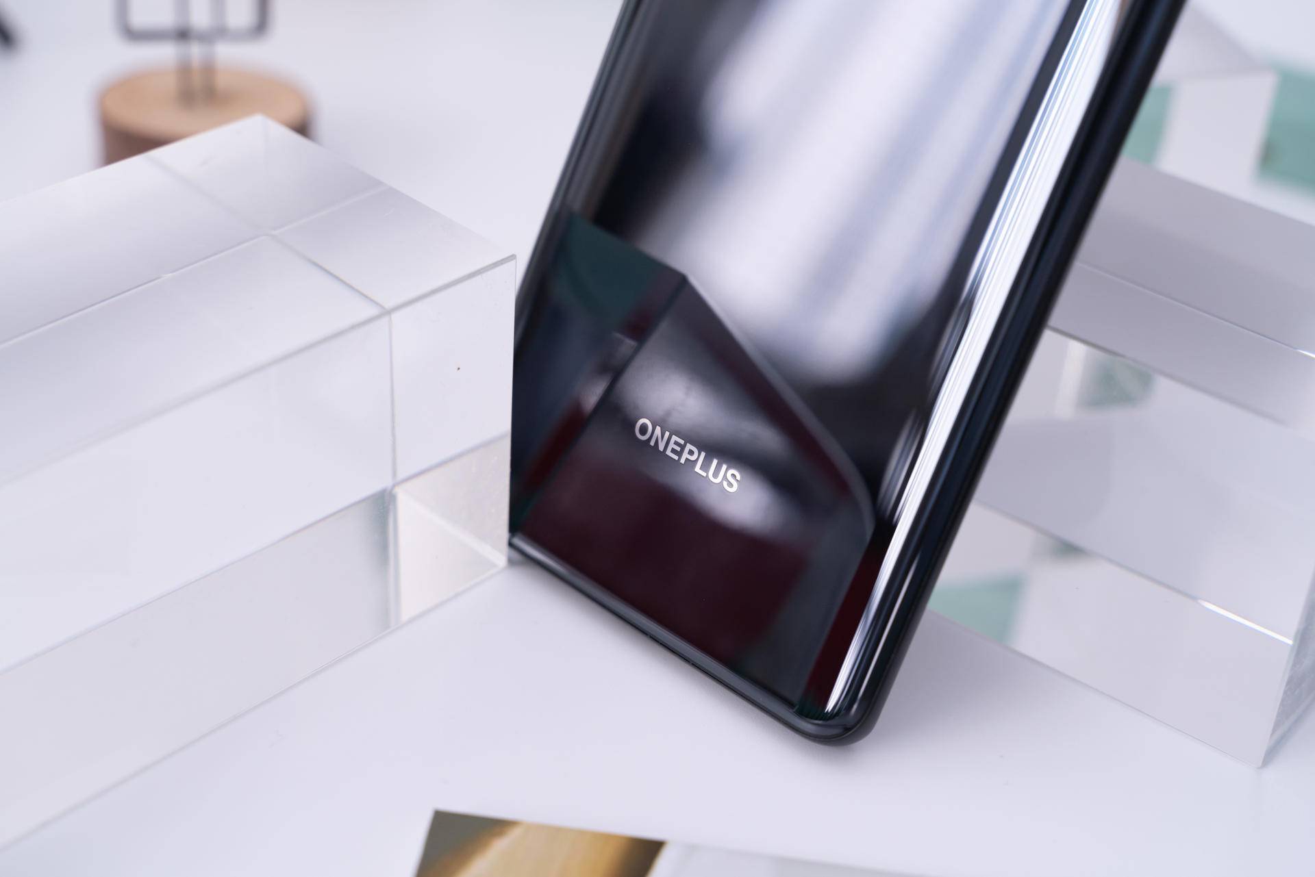 oneplus8pro2024还值得买吗,oneplus8pro测评