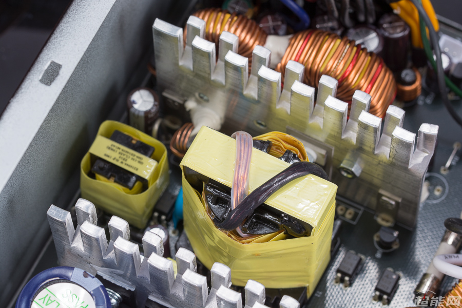 酷冷至尊新雷霆500w,酷冷至尊500w雷霆是什么时候出