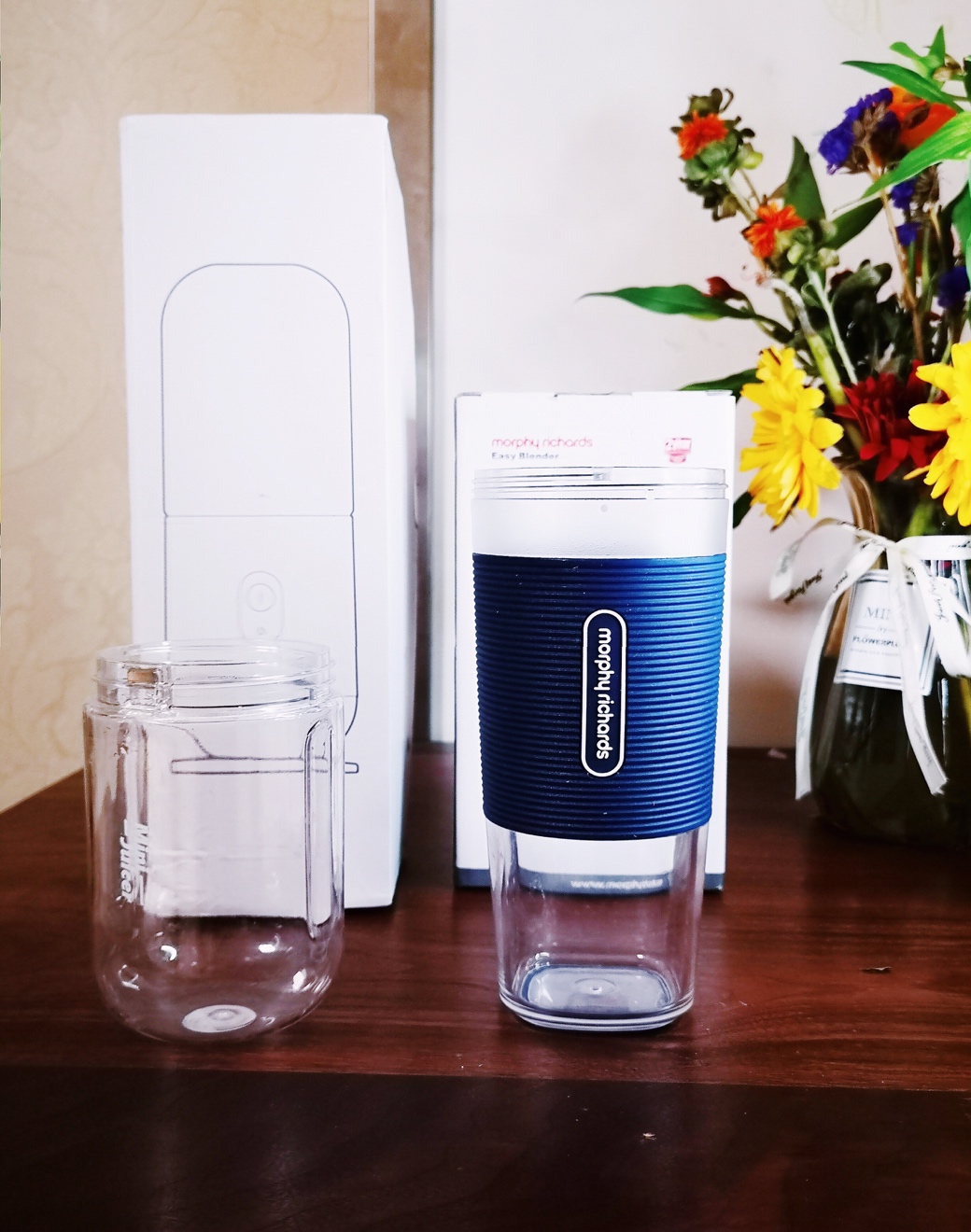 便携榨汁机九阳和摩飞哪个好,摩飞mr9600便携榨汁杯好吗