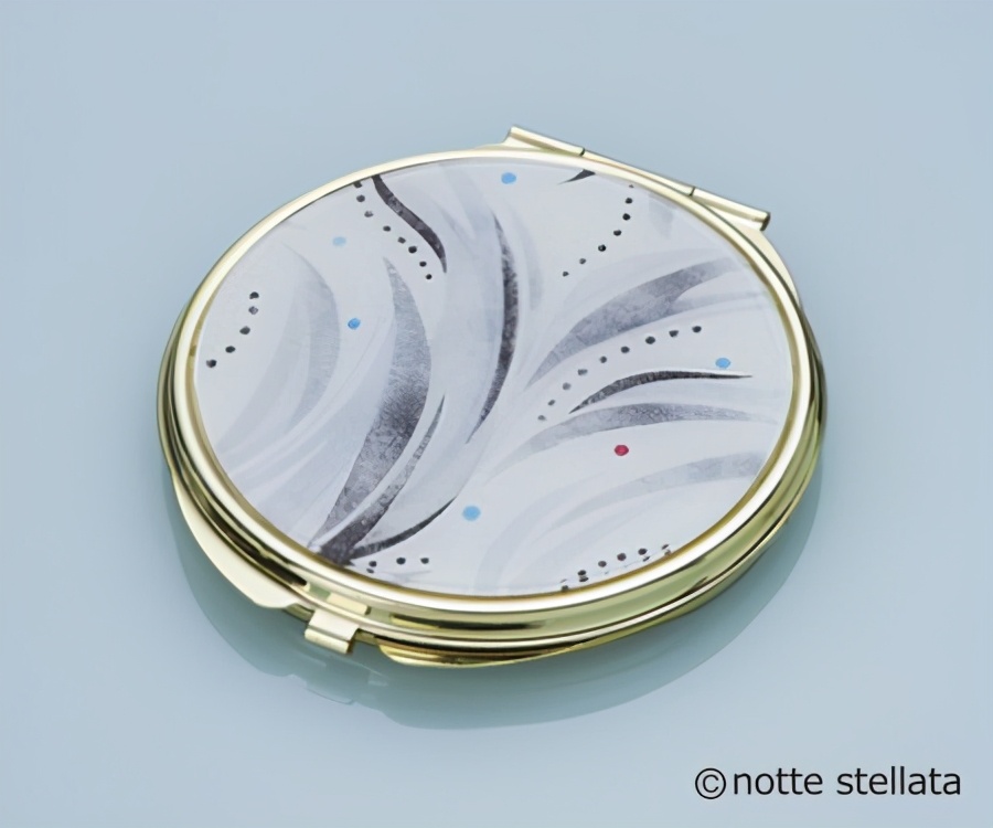 羽生结弦展览的衣服是他穿过的吗,羽生结弦周边值得收藏吗