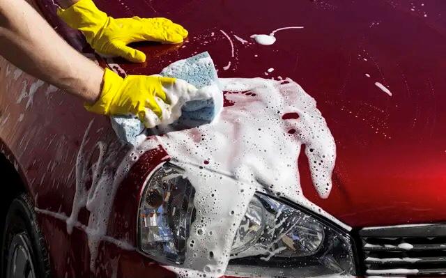 漆面抛光对车有什么影响吗,做一次全车抛光对漆面伤害有多大
