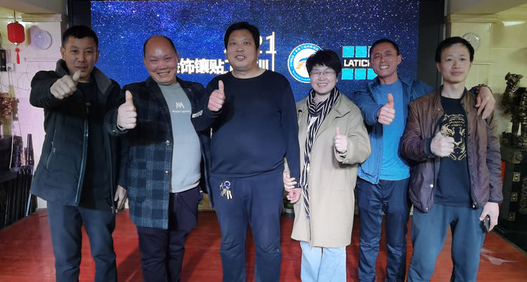 雷帝国际彩砂施工视频,雷帝国际瓷砖辅料