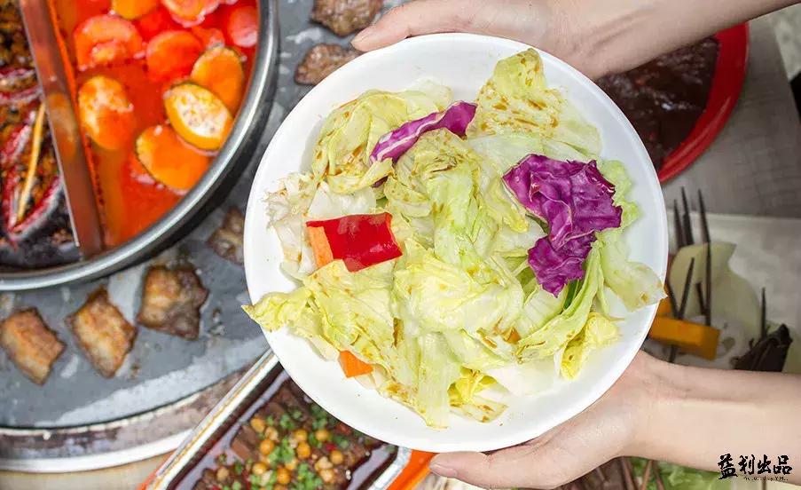 3到4人餐美味串串火锅78元,火锅3味一体