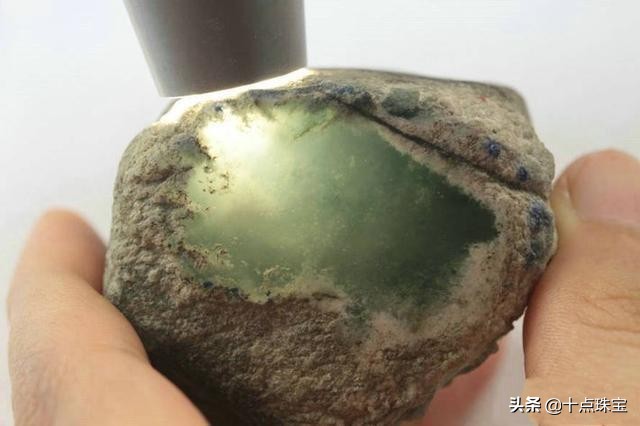 缅甸赌石翡翠原石场口,常见翡翠赌石与场口组图