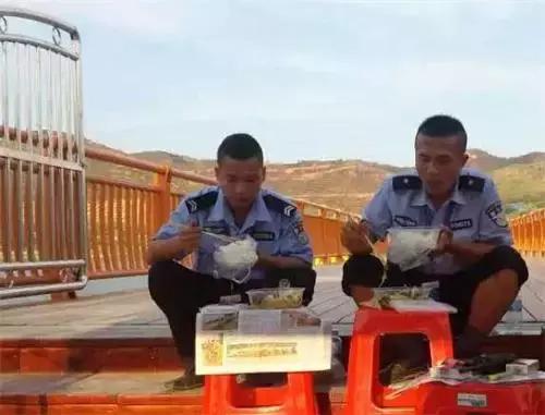 基层辅警工作日常,辅警一线日常点滴