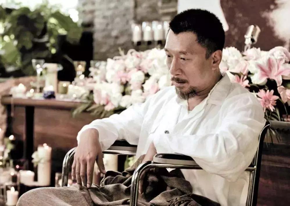 人身上长的黑痣瘊子能变癌症吗,手上长小黑痣会是癌症信号吗