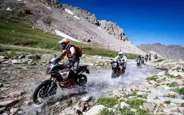 二十万左右最好的摩旅车,最舒服又最便宜的摩旅车型