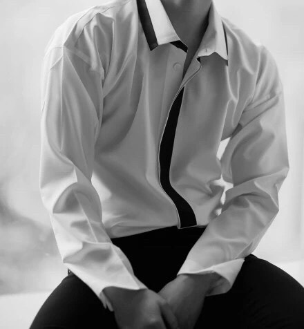 白衬衫在男生身上,为什么会有这么大的魅力?