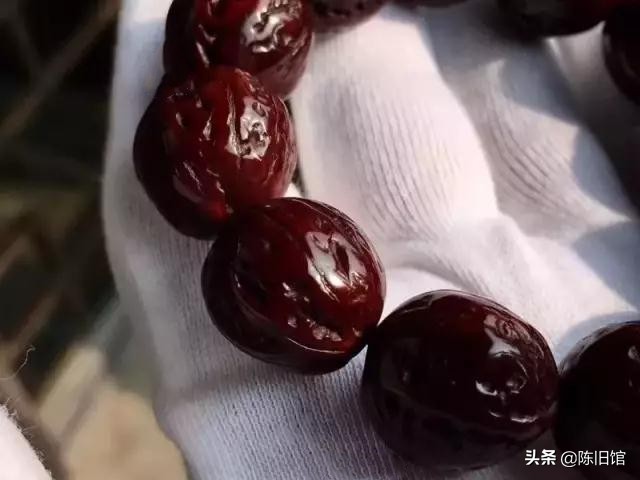 盘包浆后的核桃,霸王龙文玩手串形成包浆后怎么办