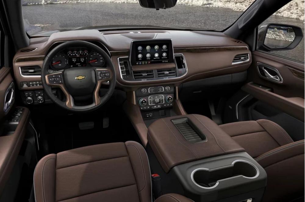 加长凯雷德落地价格,美式凯迪拉克老款多少钱