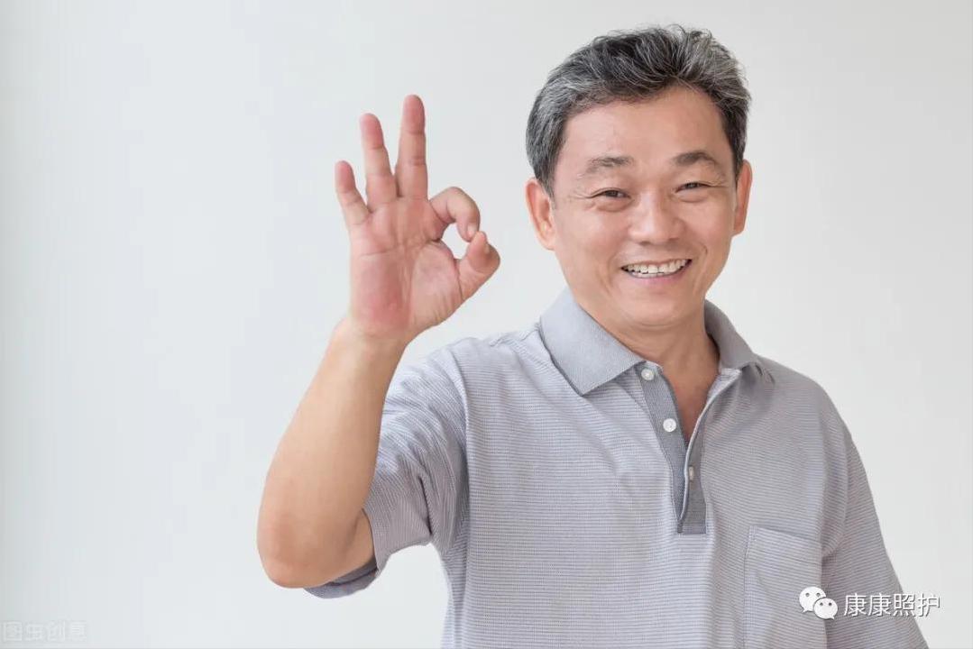 做好起床三部曲,预防老年人坠床