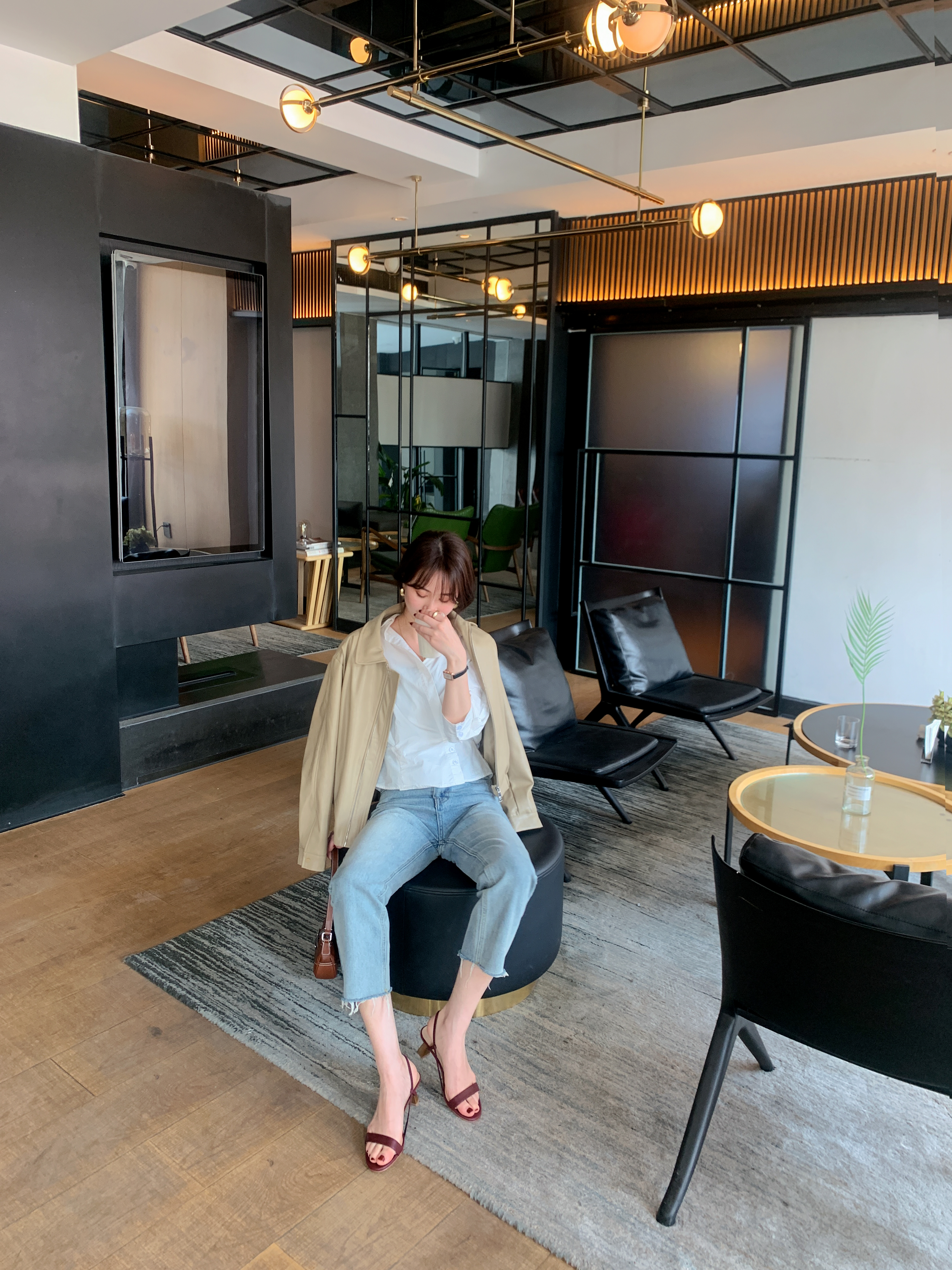 方头细跟凉鞋高跟鞋搭配,黑色尖头细跟高跟鞋怎么搭配上衣