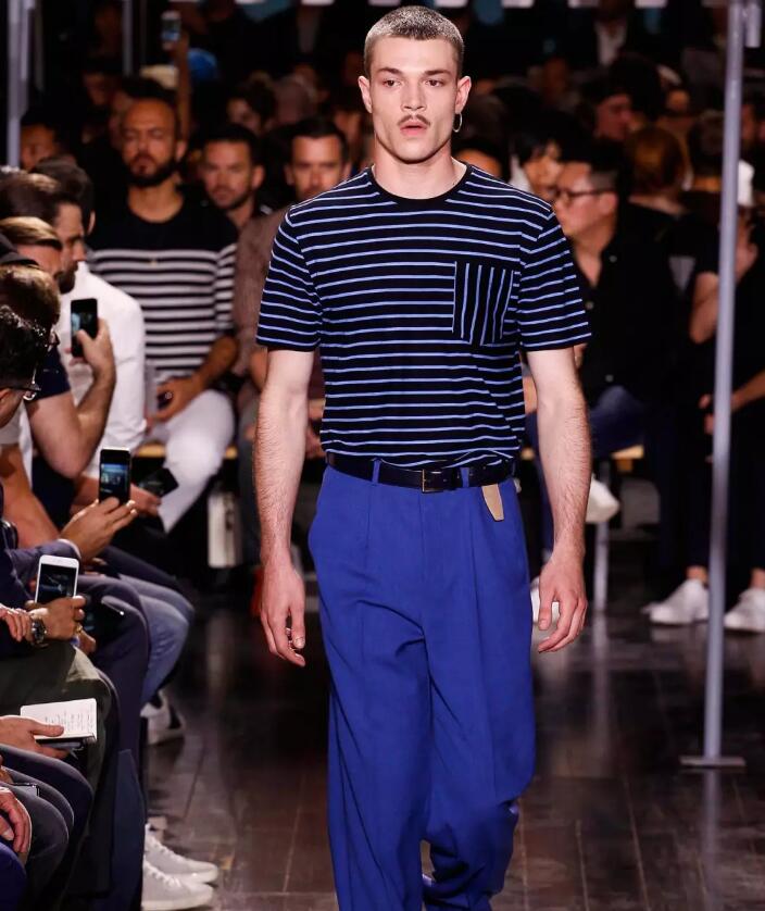 感觉自己穿的太单薄了怎么办,感觉自己偏瘦怎么办