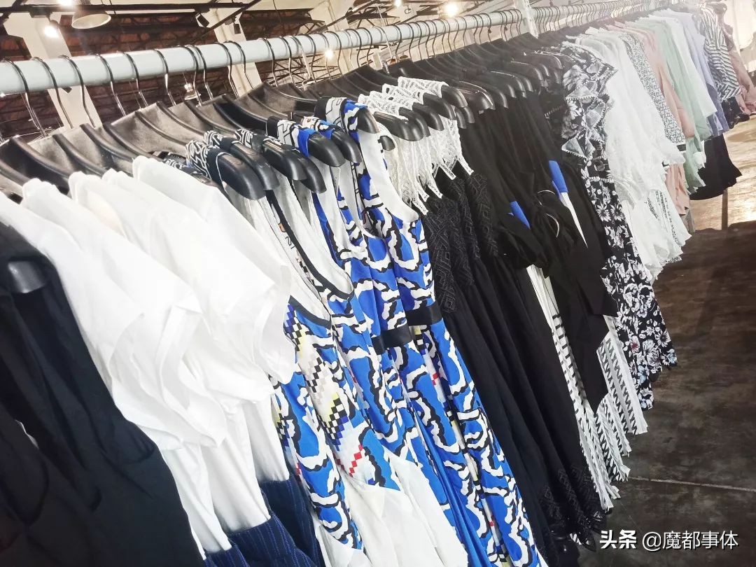 lily秋冬装打折,lily时装特卖