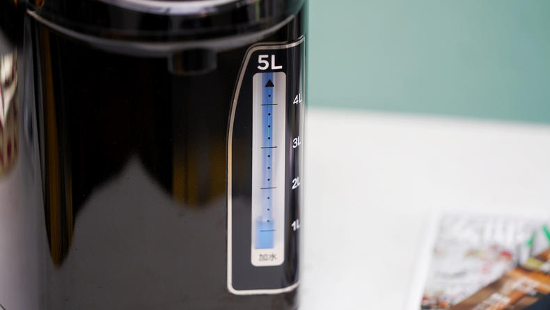 美的电热水瓶电水壶功耗测评,美的电热水瓶净水功能