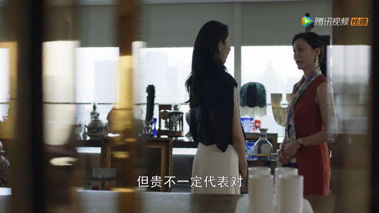 烟酰胺祛斑美白精华液的成分,揭开美白神器烟酰胺的神秘面纱