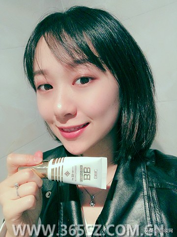 dhc弹力精粹润白霜测评,dhc青春焕颜