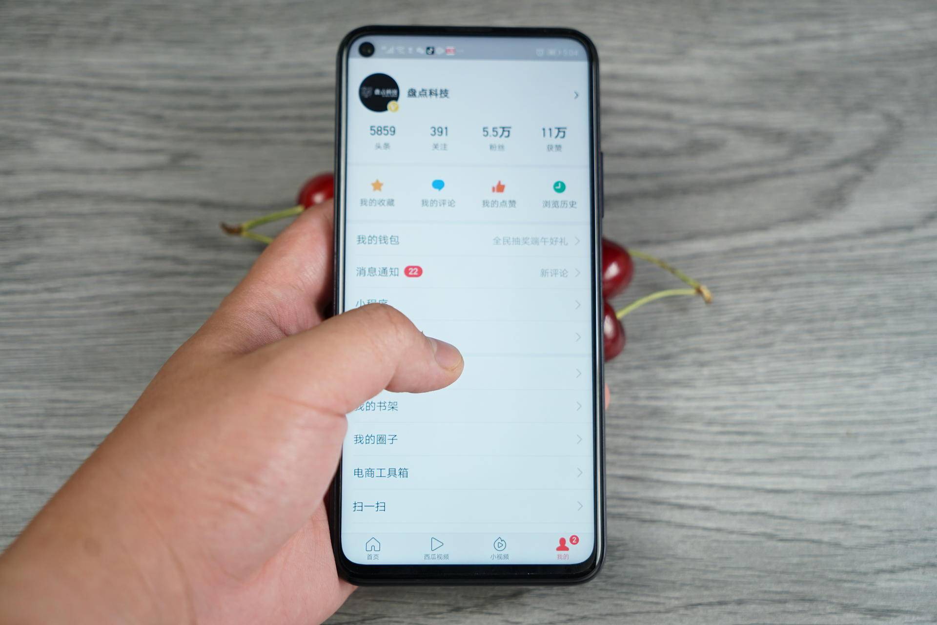 荣耀20pro如何开启跑马灯,荣耀20pro三倍光变的最大光圈