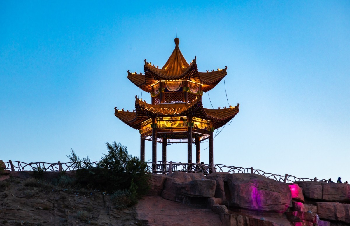 富蕴县滨河公园,富蕴县滨河公园网红打卡地