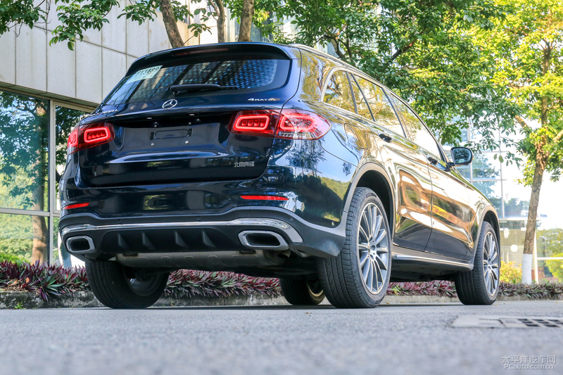 glc300l2021款和2020款的区别,2016款奔驰glc300豪华测试