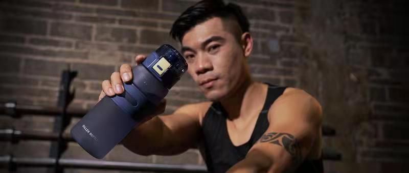 健身喝水有什么说法,健身时可以一直喝水吗