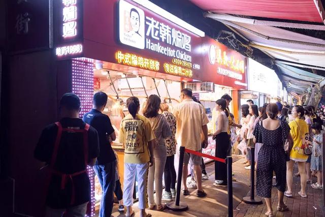 一口就上瘾的煸鸡除了他没有别家了