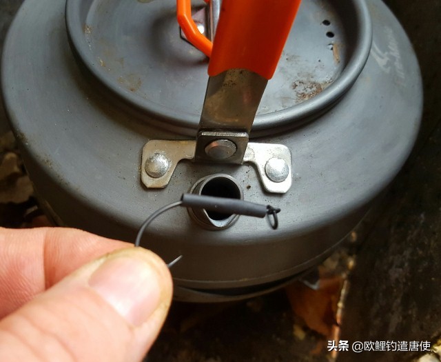 钓鱼为何都是小鱼,钓鱼不咬钩的多种原因和应对技巧