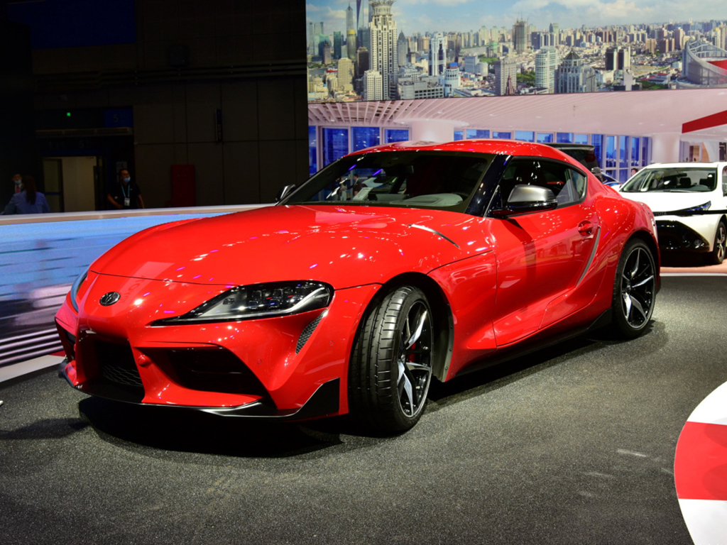 丰田supra换壳宝马z4回归了,丰田supra对比宝马4系