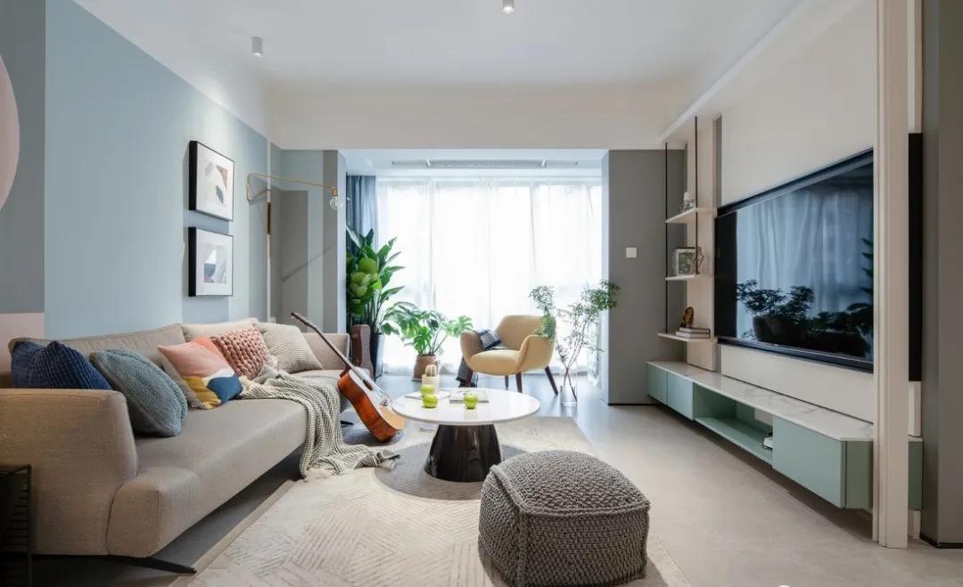 80平客厅书房一体设计,80平三室一厅简约现代装修风格