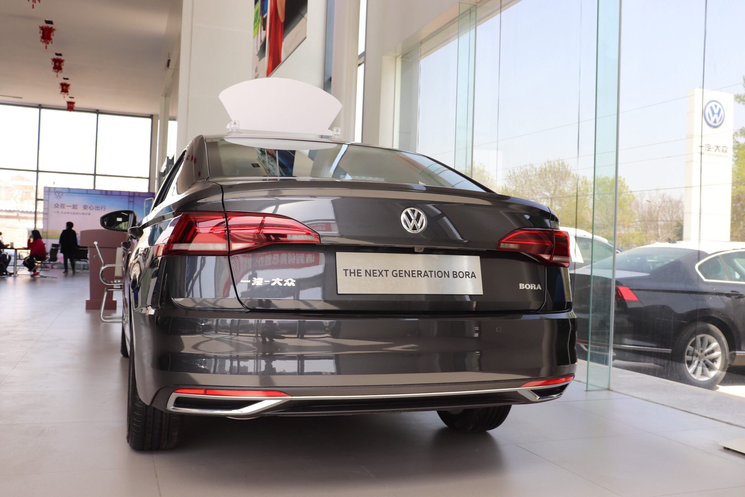 新老款宝来对比视频,曝新大众宝来实车图