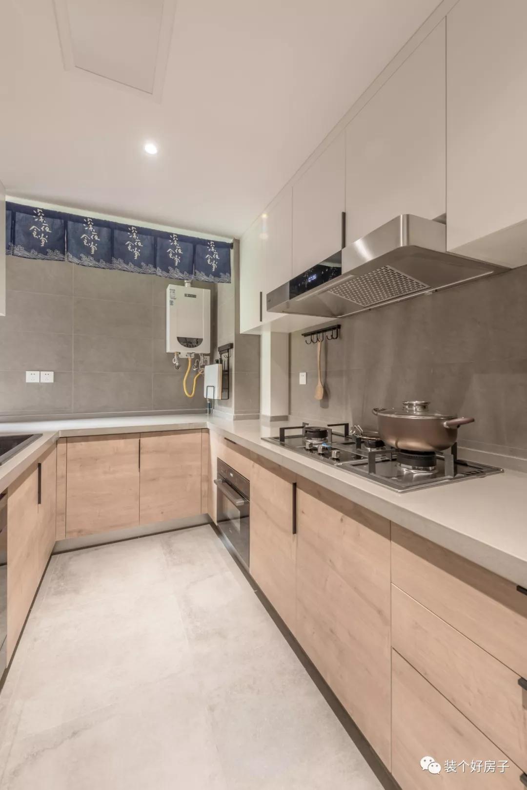 多功能开放式书房柜子,120平家庭隐藏式书房设计