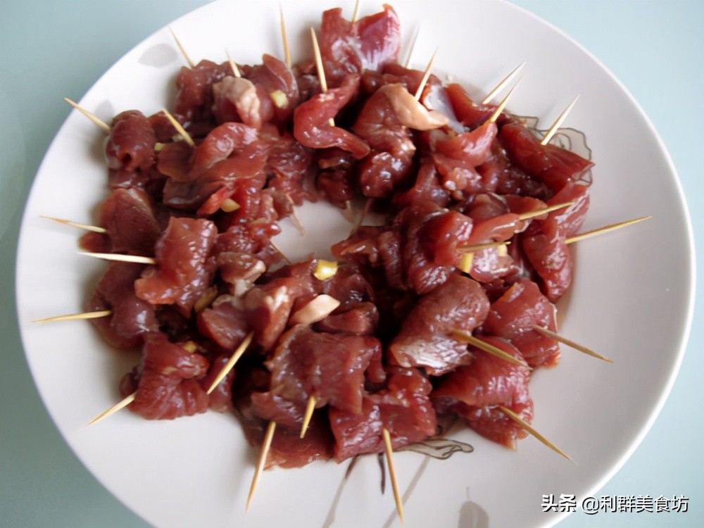 牙签羊肉老东北美食,利群私房菜的做法
