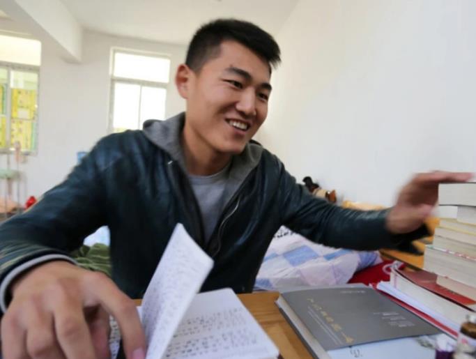 三支一扶和西部计划哪个好考一点,三支一扶和西部计划哪个能考