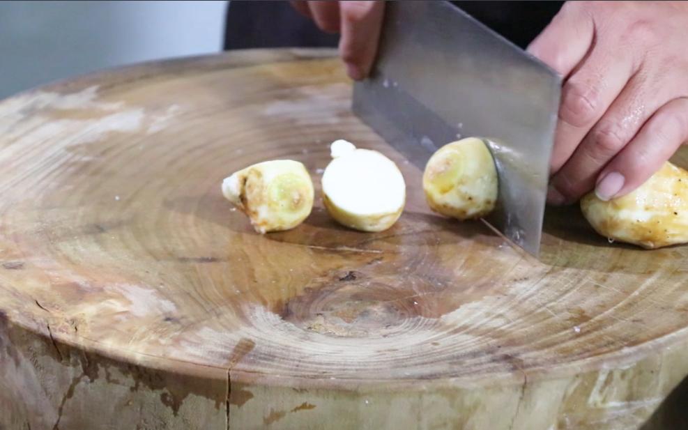 这才是正宗广西芋头的做法,芋头最简单好吃的视频