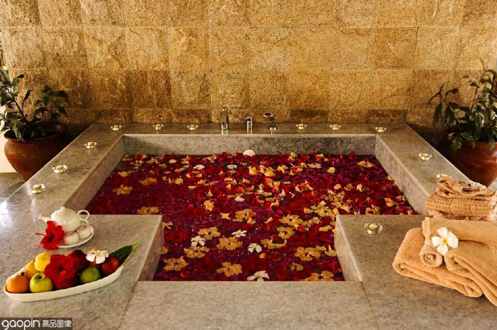 马尔代夫世外桃源海滩度假村,马尔代夫满月喜来登