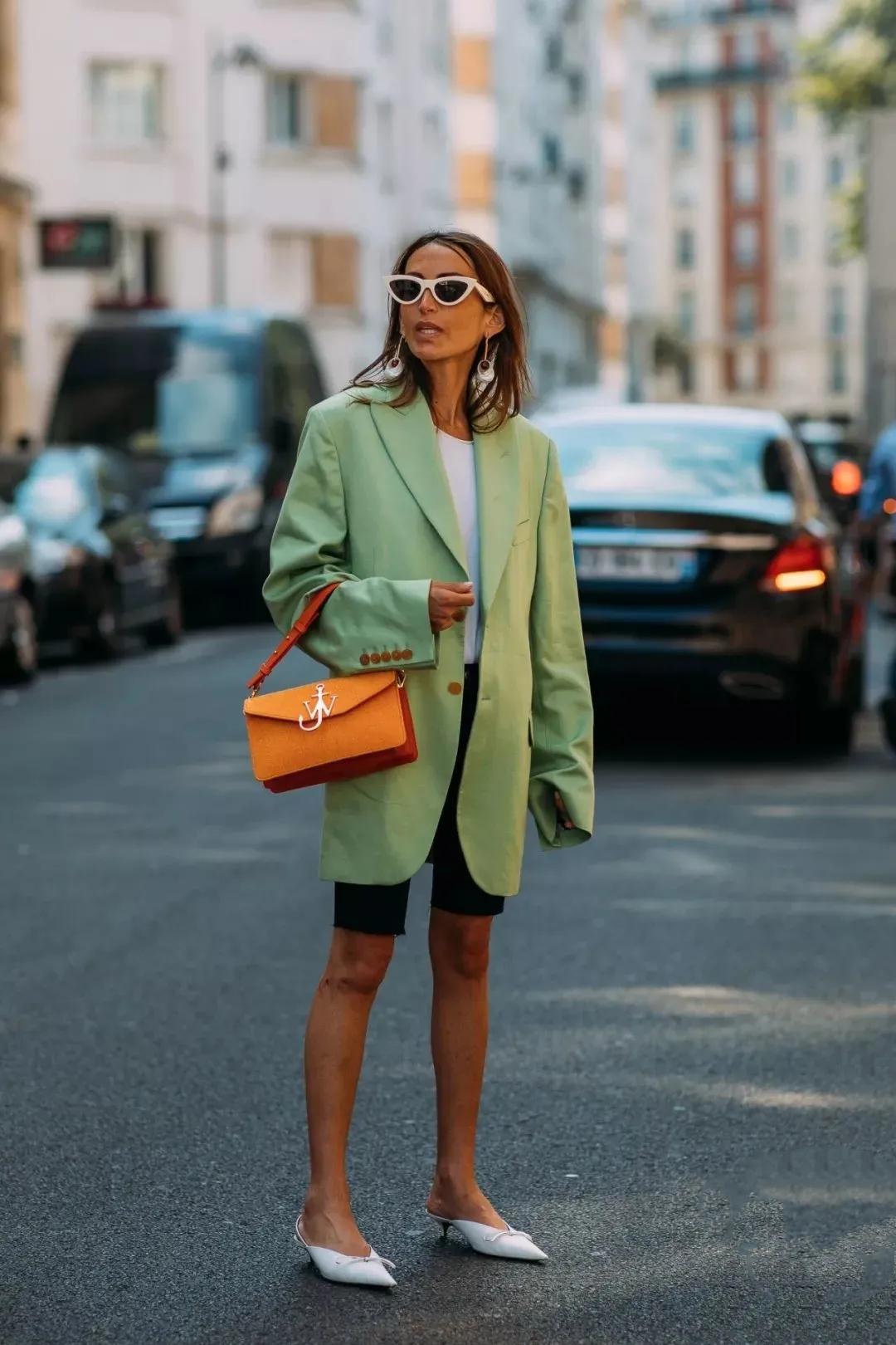 有什么比较好看的运动风穿搭,运动风穿搭经典