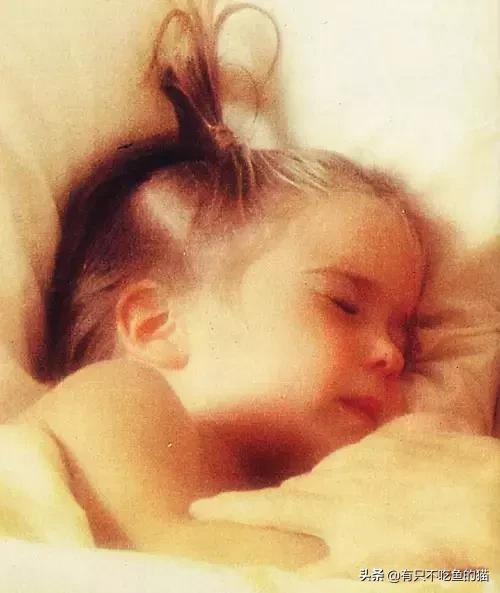 黑暗女巫伊娃格林,黑暗阴影伊娃格林与吸血鬼