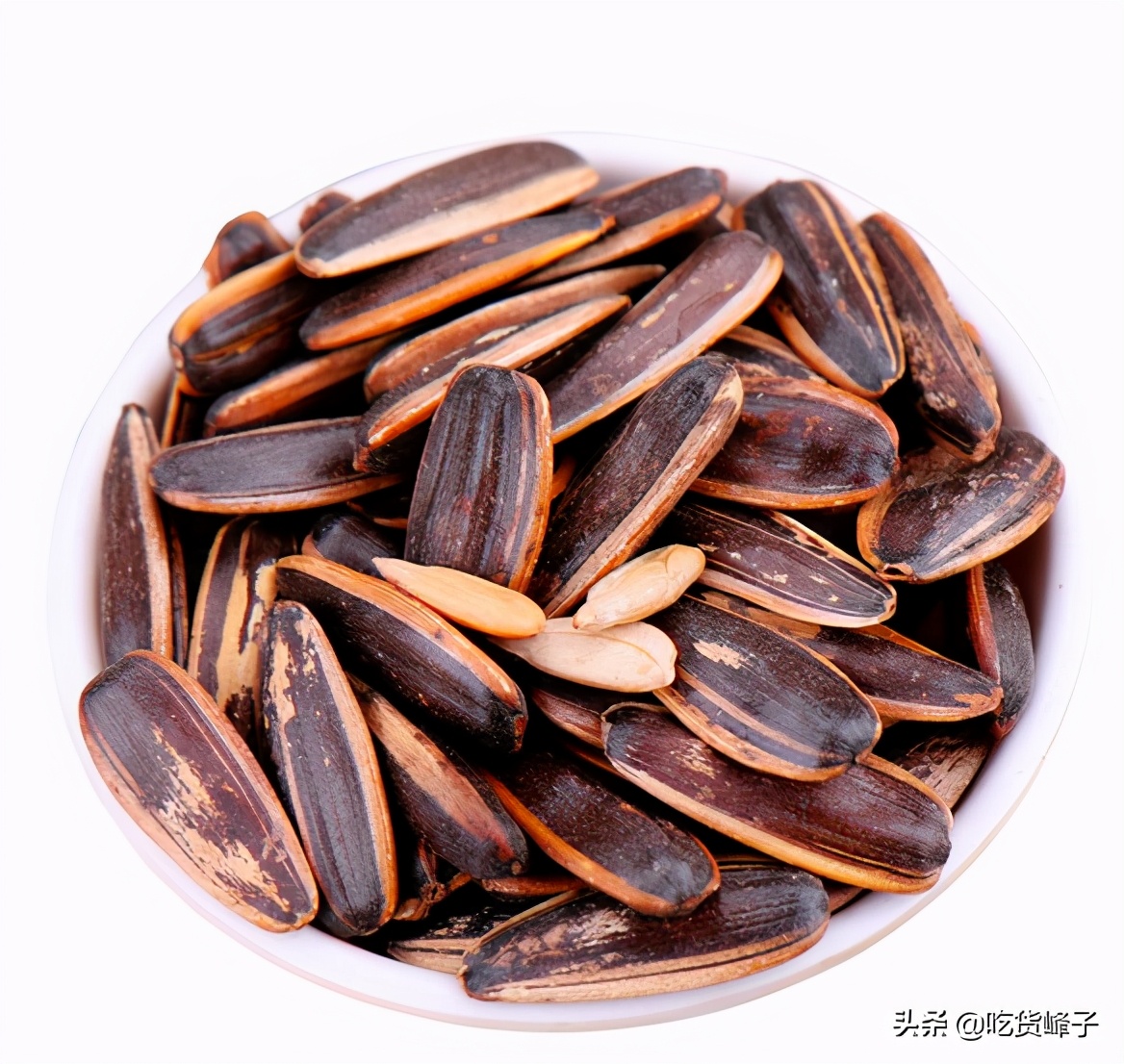 买瓜子哪个口味质量好,瓜子选原味的贵还是五香的贵