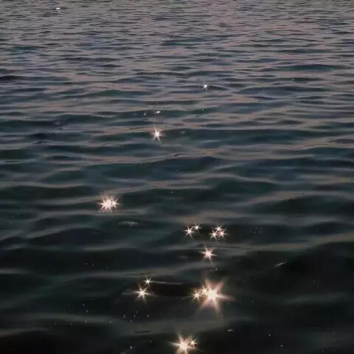 知道你过得很不好我很难过,你过得好不好都请别让我知道