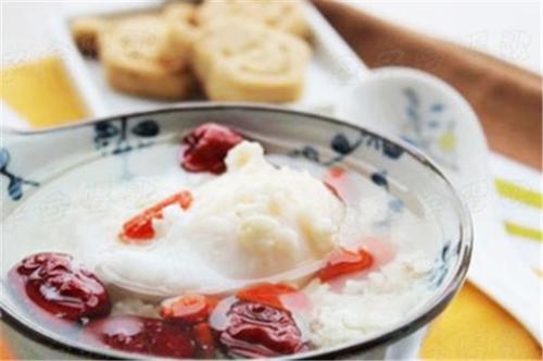 刘燕制作燕窝全过程,刘燕酿制丰韵美霜用后反应