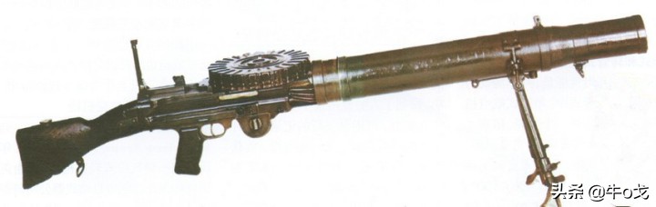 二战最好的轻机枪和重机枪,轻机枪和重机枪的区别在哪