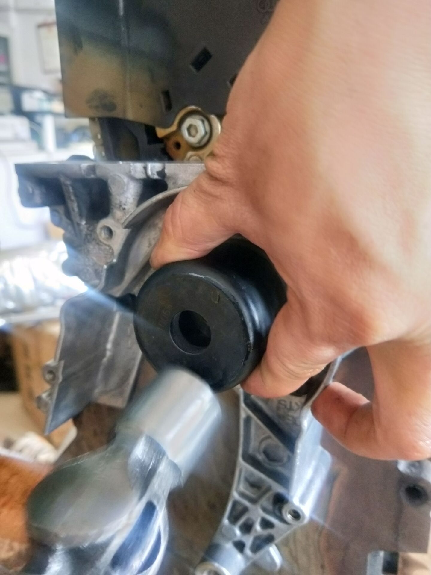 宁波车友奥迪,宁波哪家店专业维修奥迪烧机油